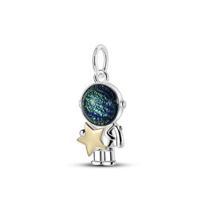 Charm Astronauta y Estrella Dorada En Plata 925