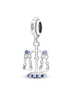 Charm Balanza de Justicia y Circones En Plata 925