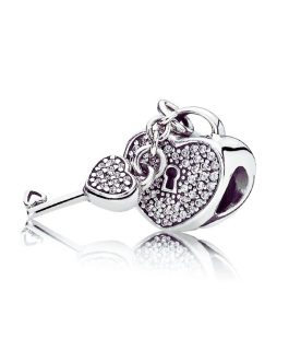 Charm Corazón Candado y Llave con Circones En Plata 925