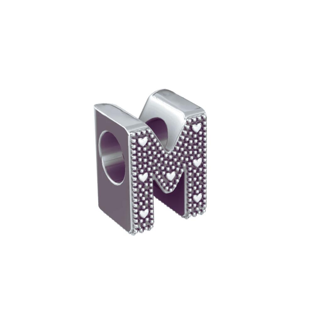 Charm Letra M Con Corazones en Plata 925
